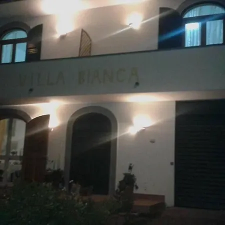 Bianca 3*